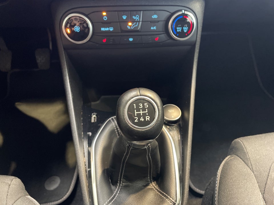 Ford Fiesta 1,1 Titanium 5d