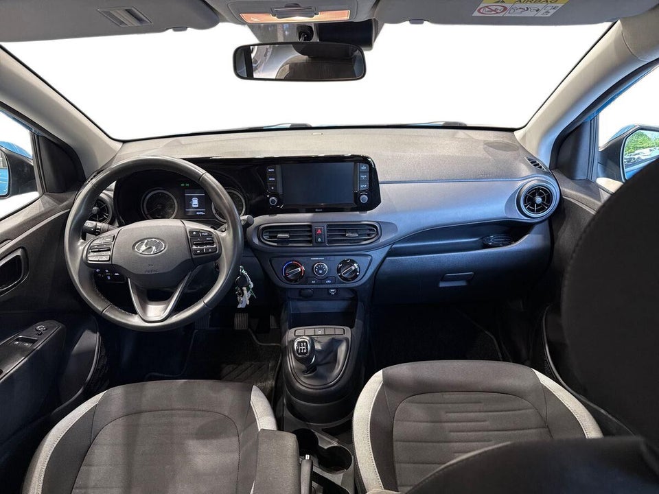 Hyundai i10 1,0 MPi Essential 5d