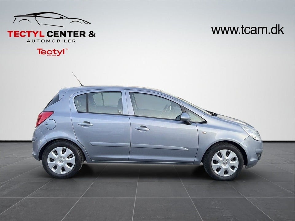 Opel Corsa 1,0 12V Enjoy 5d