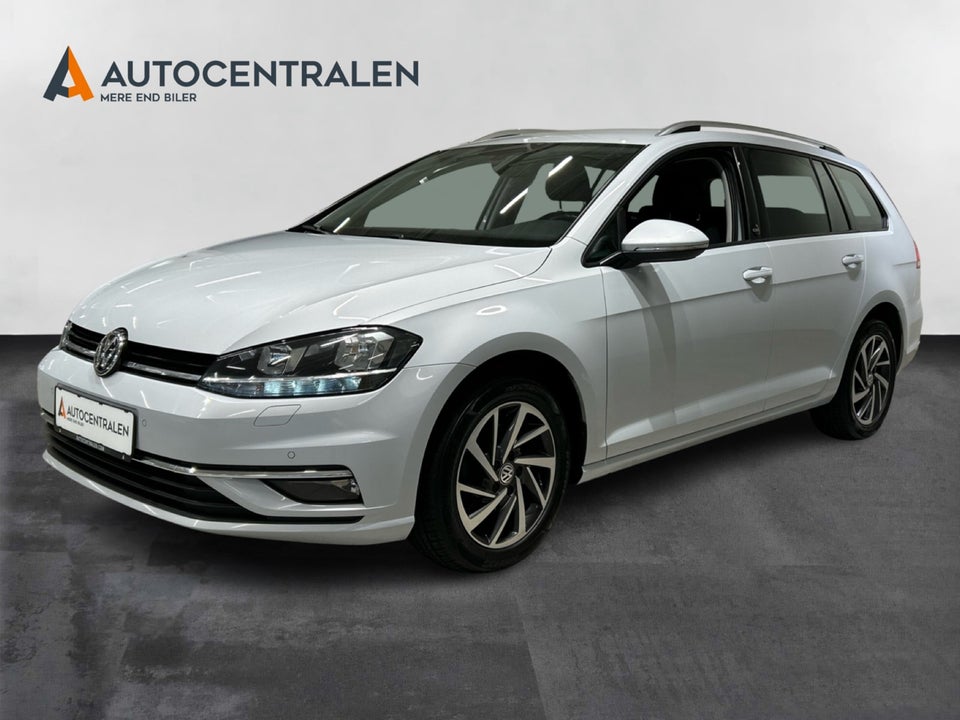 VW Golf VII 1,6 TDi 115 Comfortline Variant DSG 5d