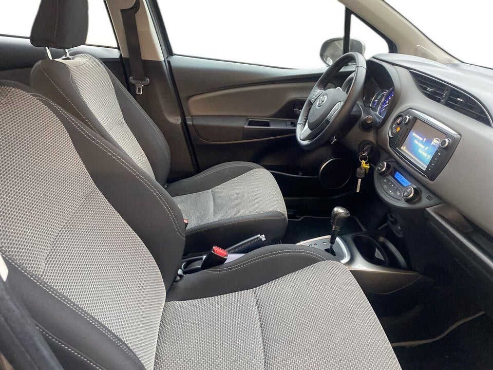 Toyota Yaris 1,5 Hybrid H2 e-CVT 5d