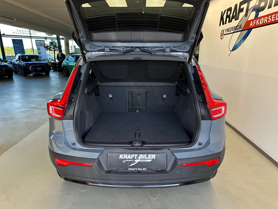 Volvo XC40 P6 ReCharge Plus 5d