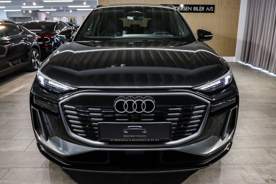 Audi Q6 e-tron Ultra quattro 5d