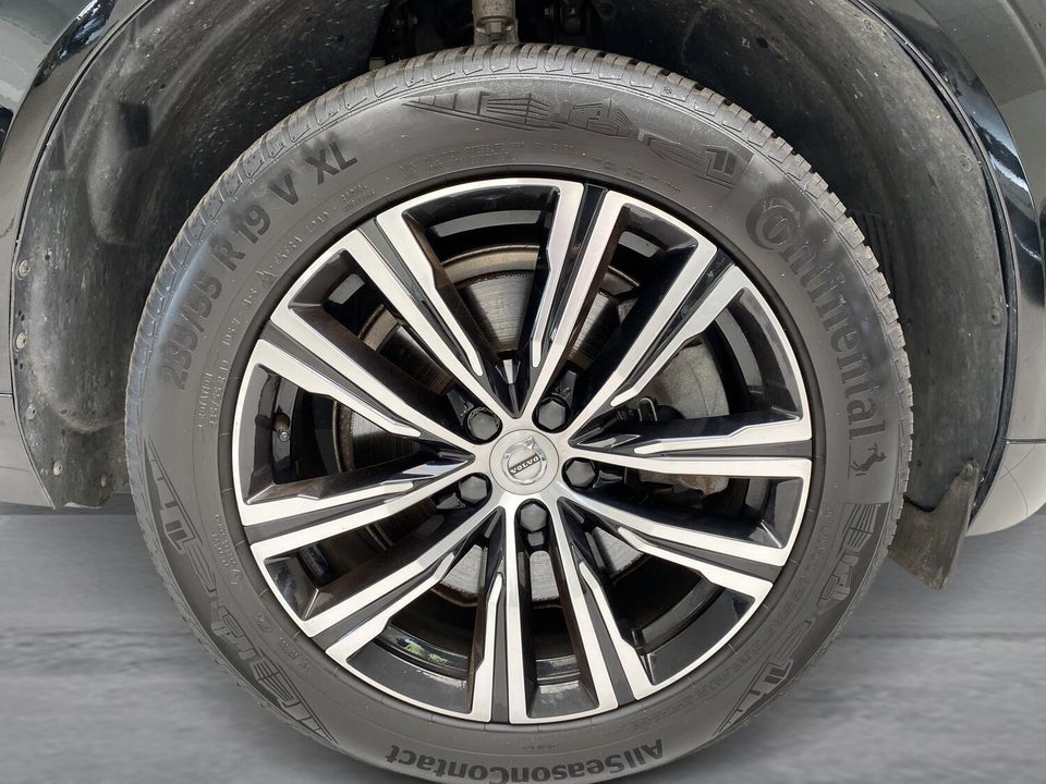 Volvo XC60 2,0 T6 ReCharge Inscription aut. AWD 5d