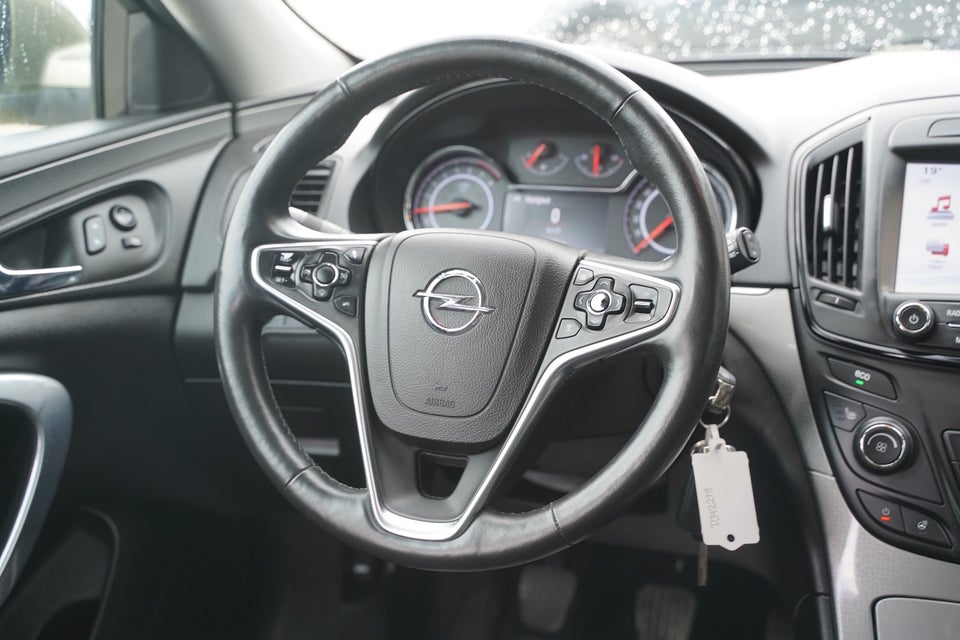 Opel Insignia 1,4 T 140 Edition Sports Tourer eco 5d