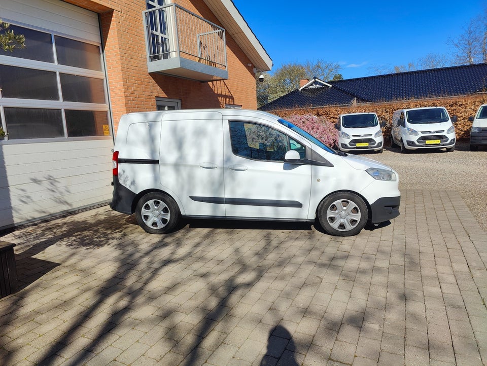 Ford Transit Courier 1,5 TDCi 75 Trend Van 4d