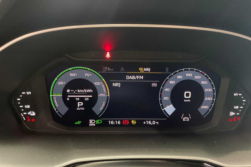 Audi Q3 45 TFSi e S-line plus S-tr. 5d