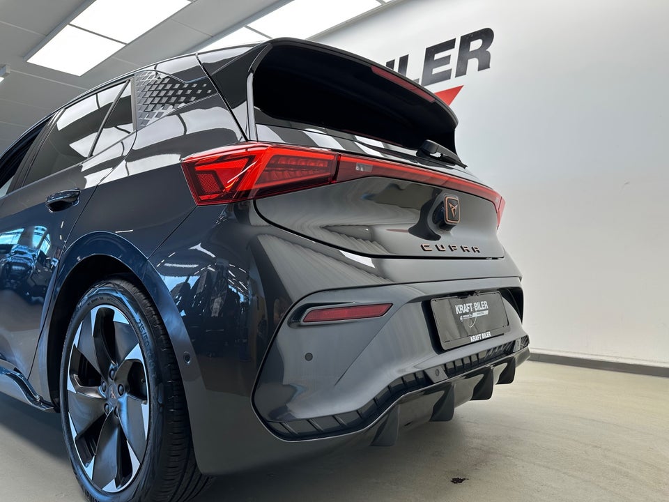 Cupra Born 58 High 5d