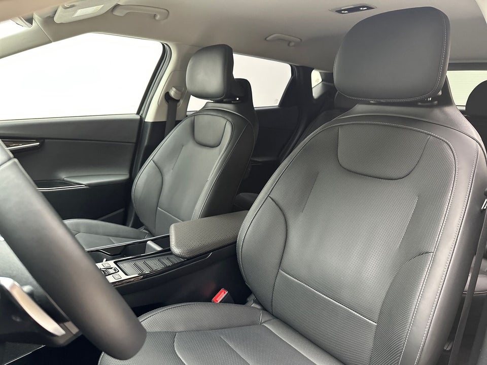 Kia EV6 77 Long Range Upgrade 5d