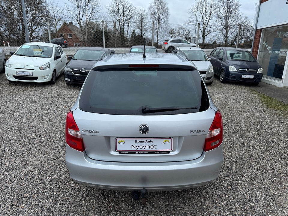 Skoda Fabia 1,2 12V Ambition 5d