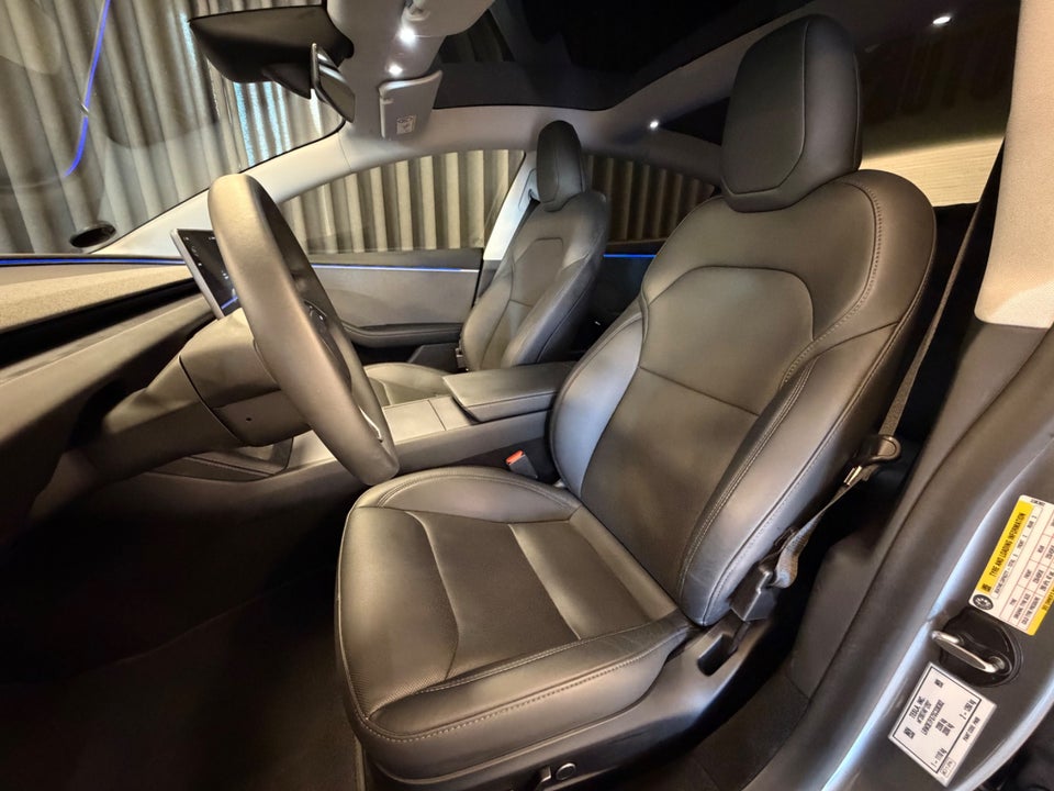 Tesla Model 3 RWD 4d