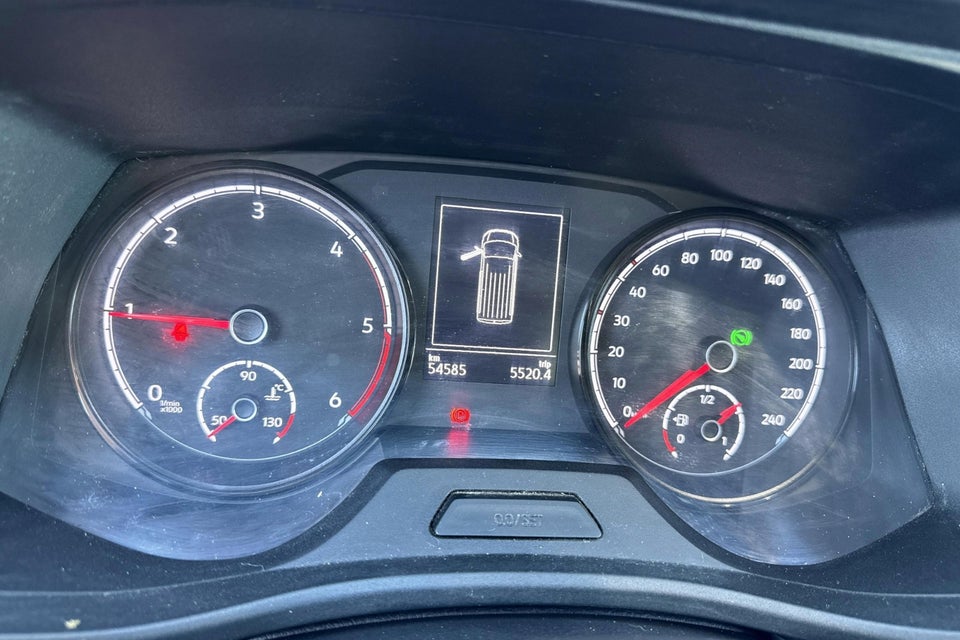 VW Transporter 2,0 TDi 150 Kassevogn DSG kort