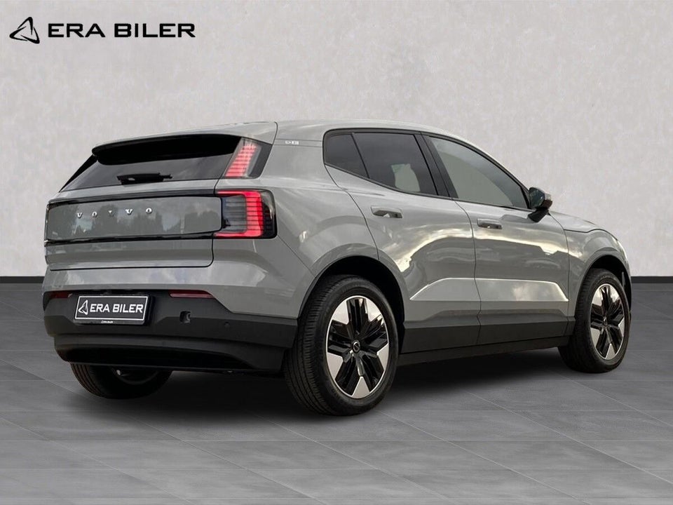 Volvo EX30 Extended Range Core 5d