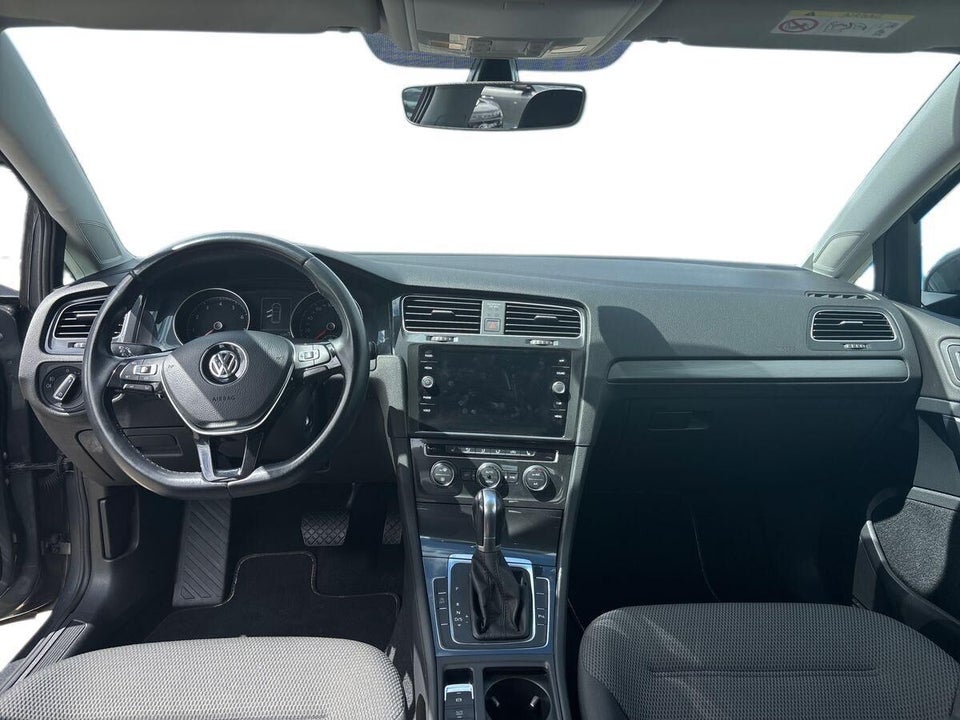 VW Golf VII 1,5 TSi 130 Comfortline DSG 5d