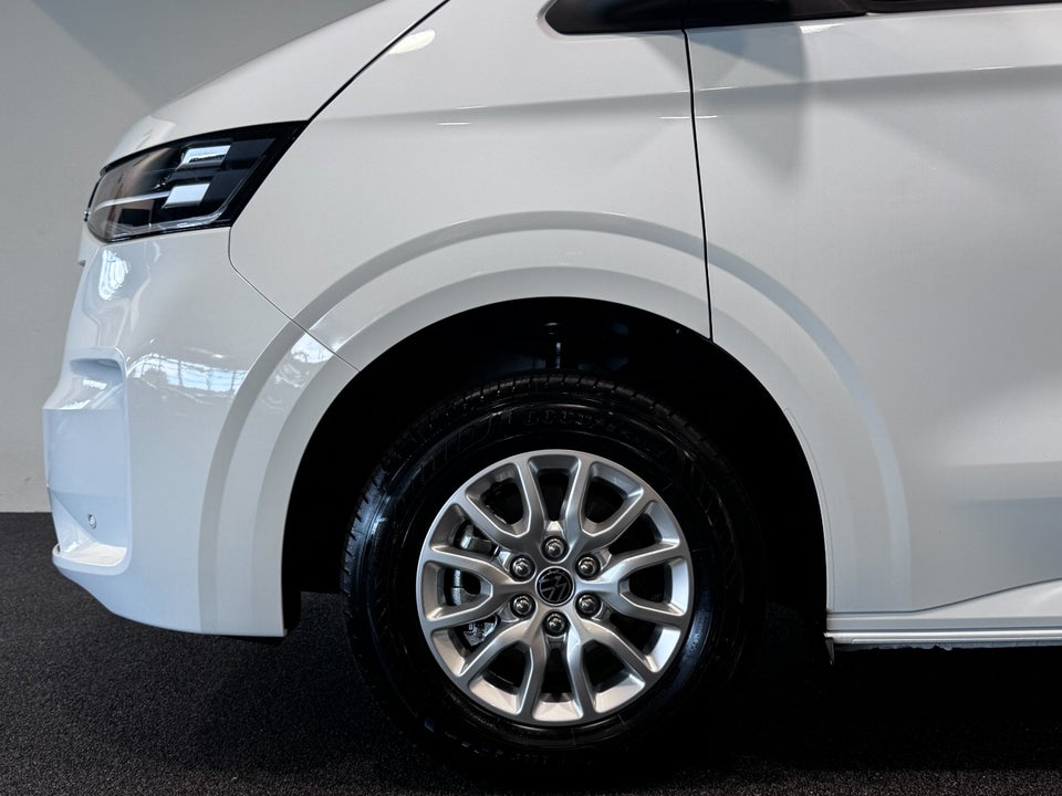 VW e-Caravelle 64 Style LWB