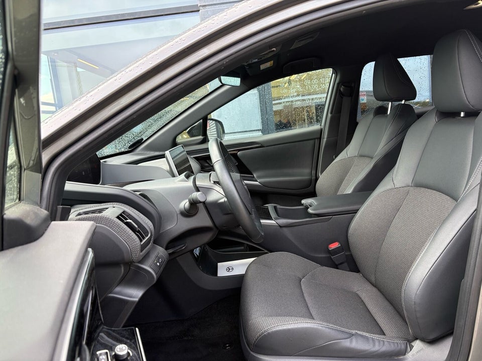 Toyota bZ4X Prestige 5d