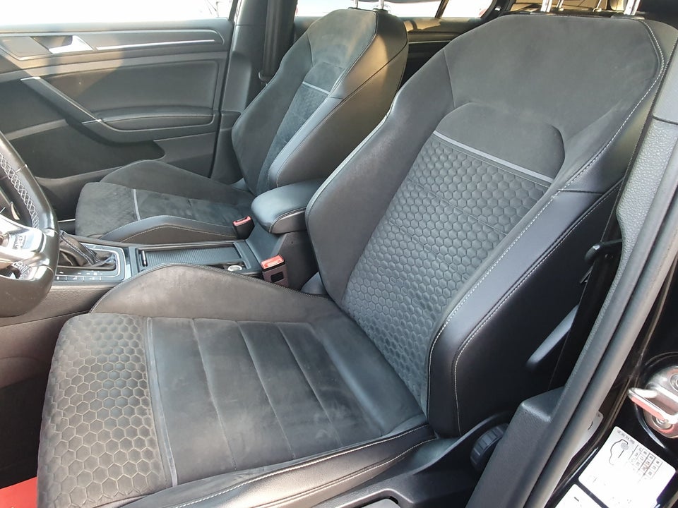 VW Golf VII 1,4 GTE DSG 5d