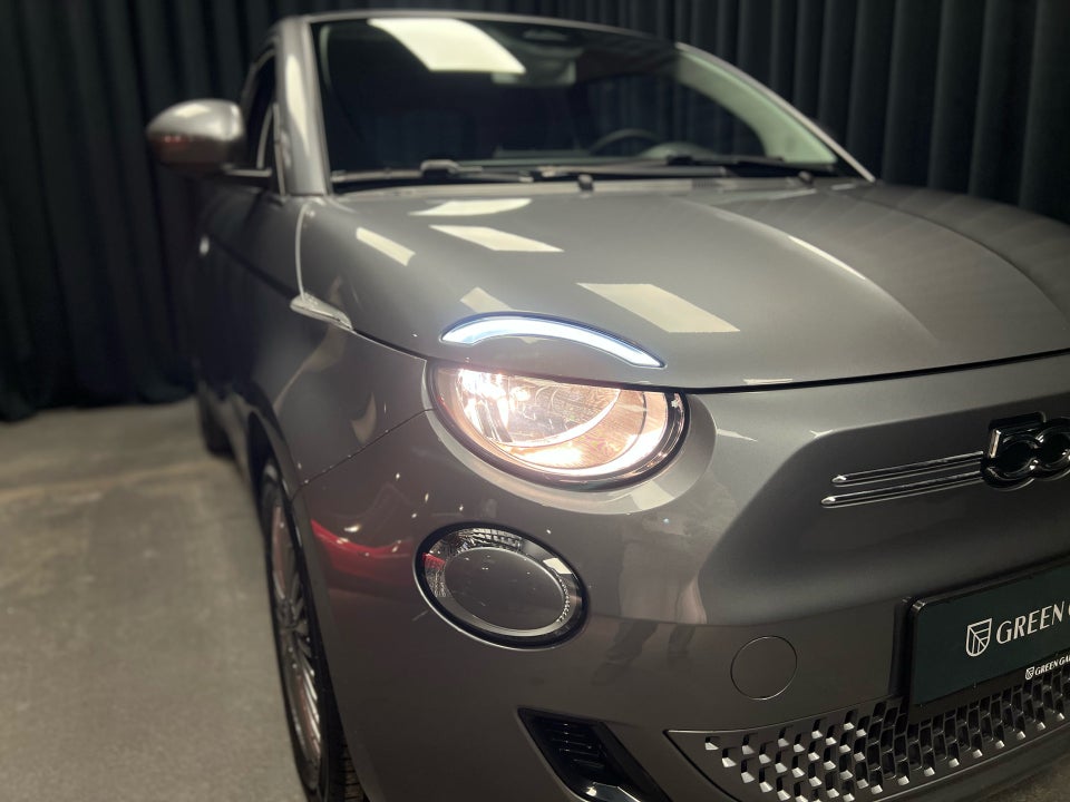 Fiat 500e 42 Icon 3d