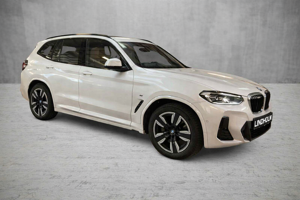 BMW iX3 Charged M-Sport 5d