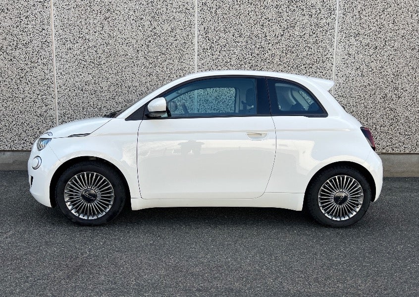 Fiat 500e 42 Icon 3d