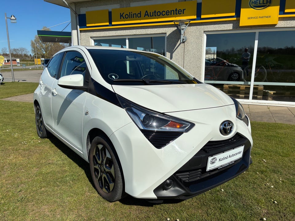 Toyota Aygo 1,0 VVT-i x-pression 5d