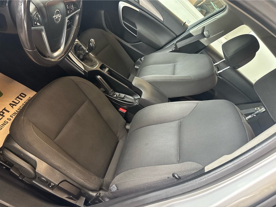 Opel Insignia 2,0 CDTi 130 Cosmo Sports Tourer eco 5d