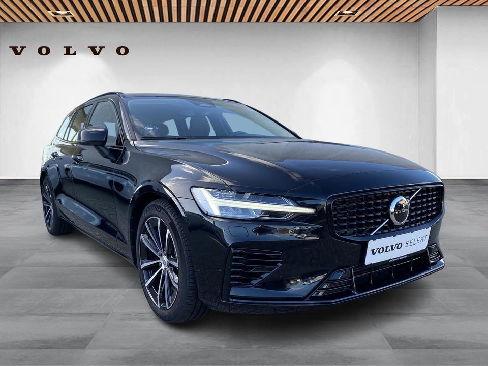 Volvo V60 2,0 T6 ReCharge Plus Dark aut. AWD 5d