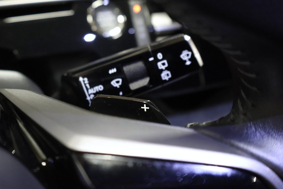 Peugeot e-5008 101 Allure Pack 7prs 5d