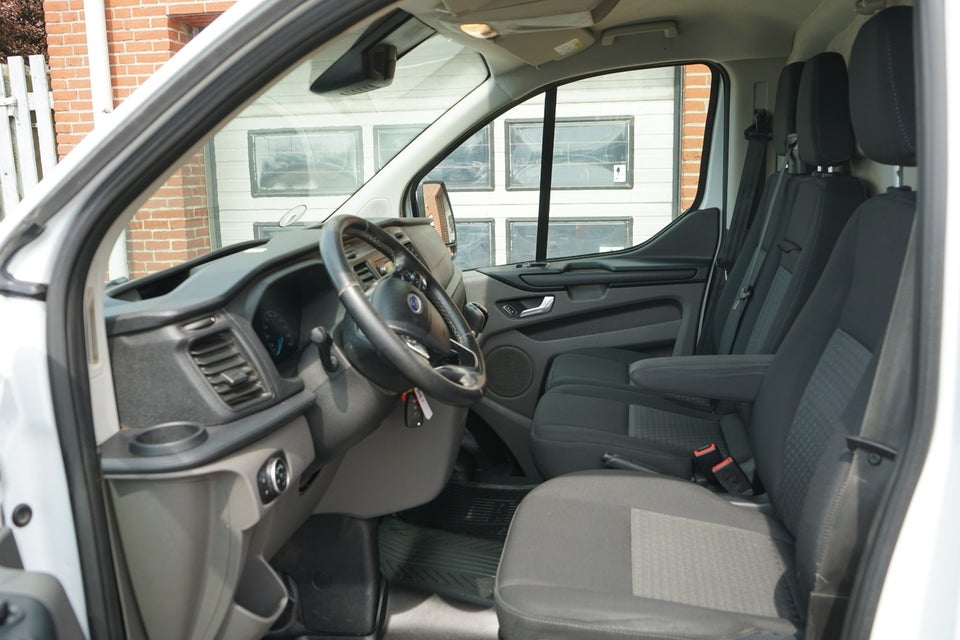Ford Transit Custom 320L 2,0 TDCi 130 Trend