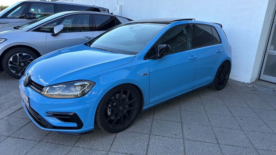VW Golf VII 2,0 R DSG 4Motion 5d