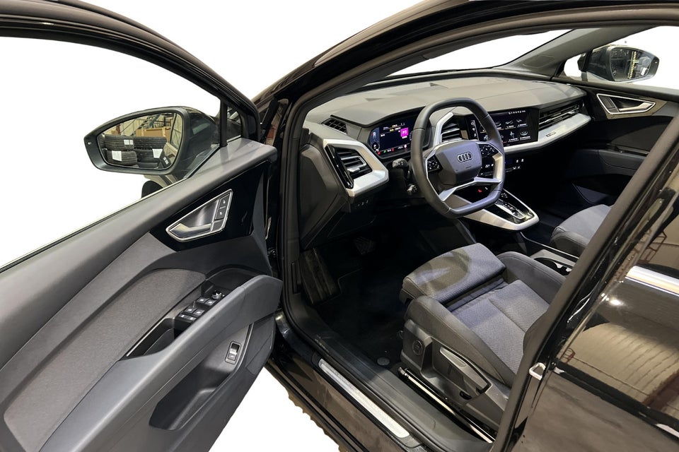Audi Q4 e-tron 45 S-line Edition 5d