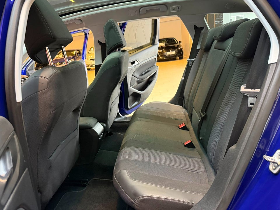 Peugeot 308 1,2 PureTech 130 Selection Sky SW 5d