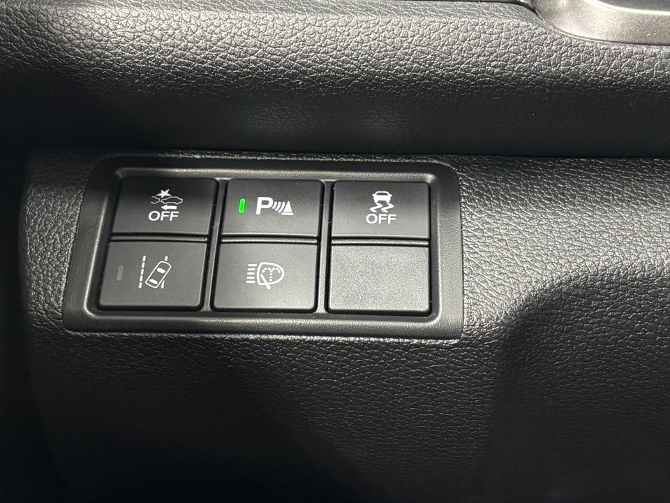 Honda Civic 1,5 VTEC Turbo Prestige CVT 5d