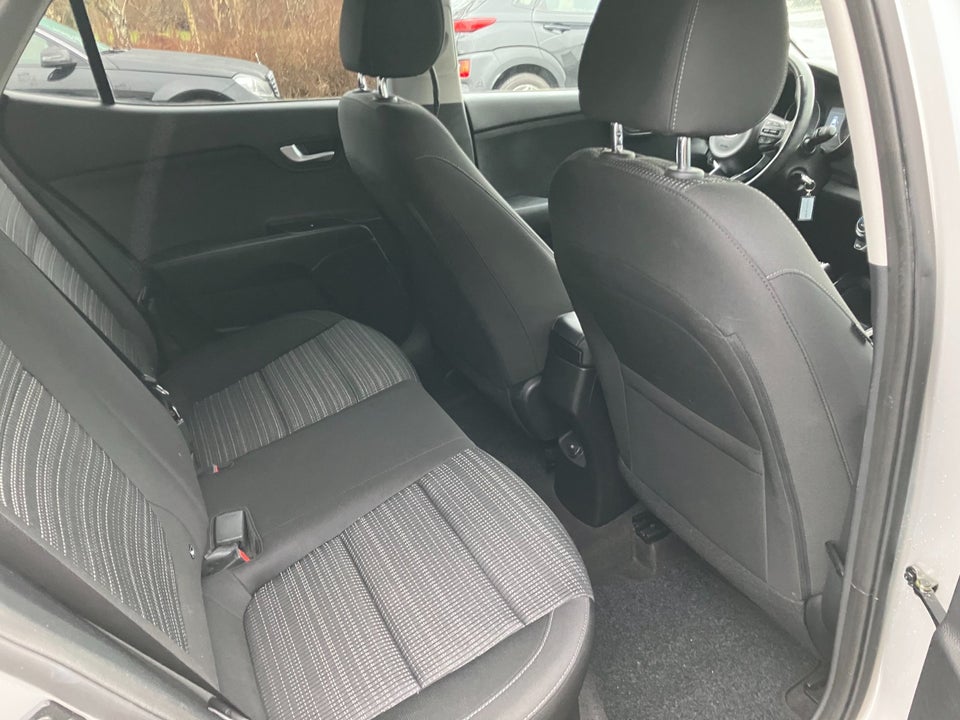 Kia Stonic 1,0 T-GDi Advance 5d