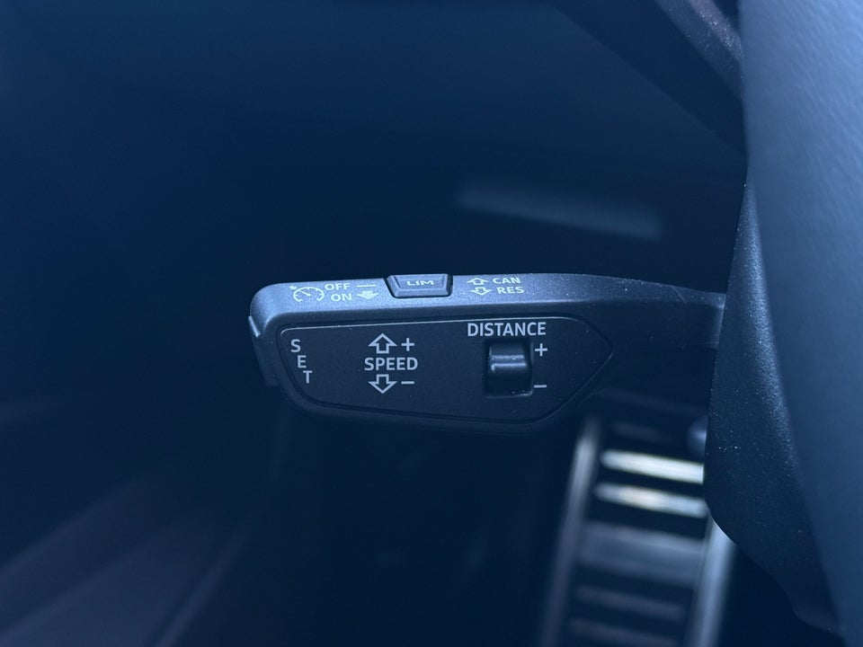 Audi Q8 e-tron 55 S-line quattro 5d