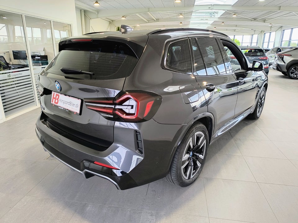 BMW iX3 Charged M-Sport 5d