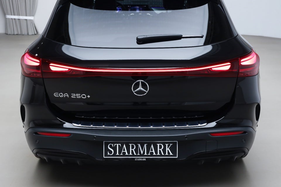 Mercedes EQA250+ AMG Premium 5d