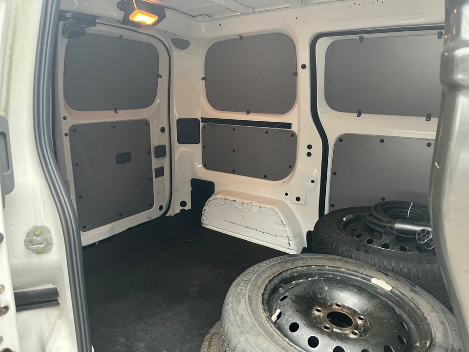 Nissan e-NV200 Premium Van 5d