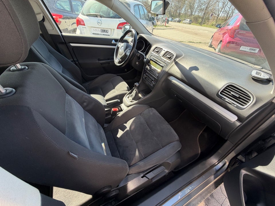 VW Golf VI 1,4 TSi 122 Comfortline Variant 5d