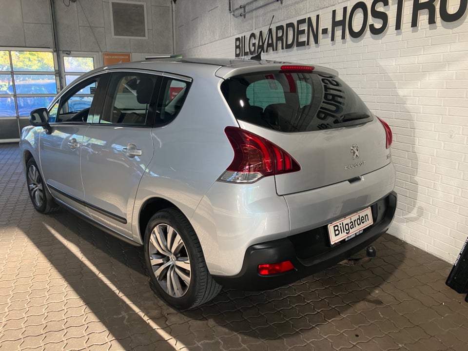 Peugeot 3008 1,6 HDi 114 Active 5d