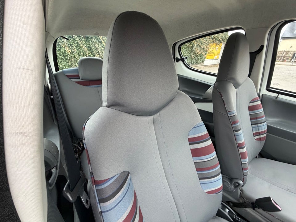 Citroën C1 1,0i  5d