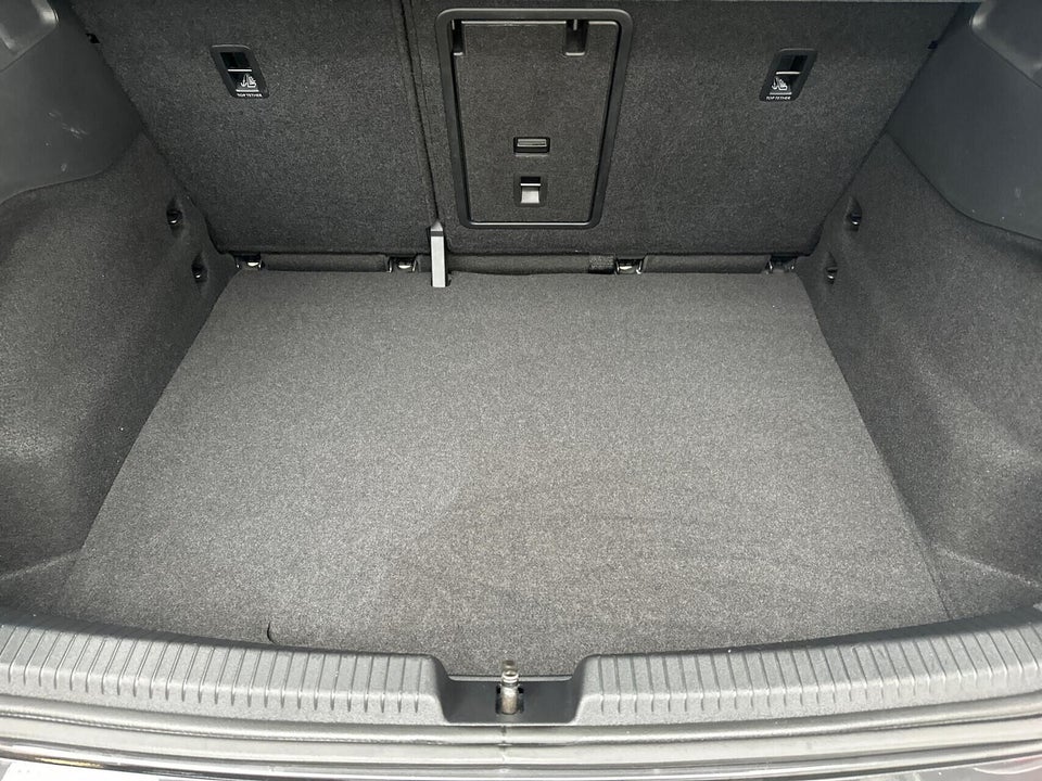 Cupra Born 58 e-Boost Dinamica Pack High 5d