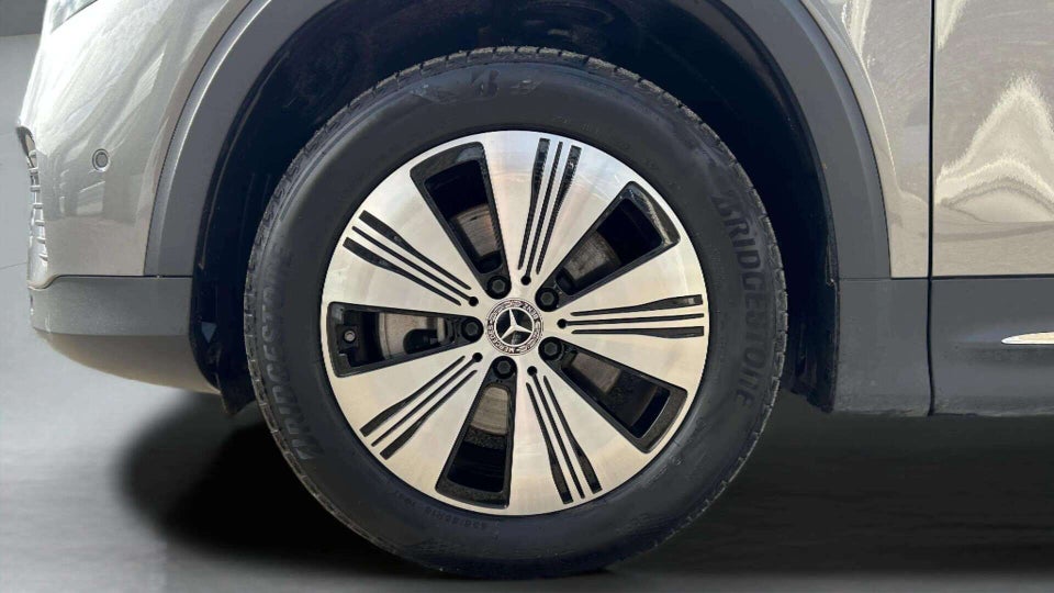 Mercedes EQB250 Progressive 5d