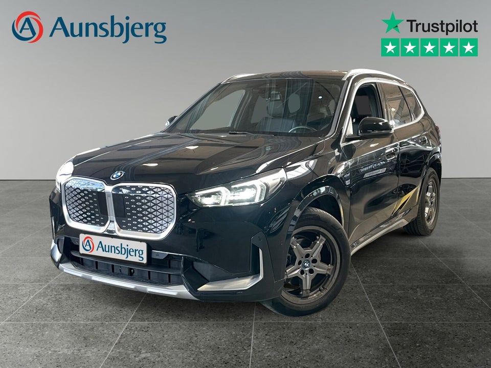 BMW iX1 eDrive20 X-Line 5d