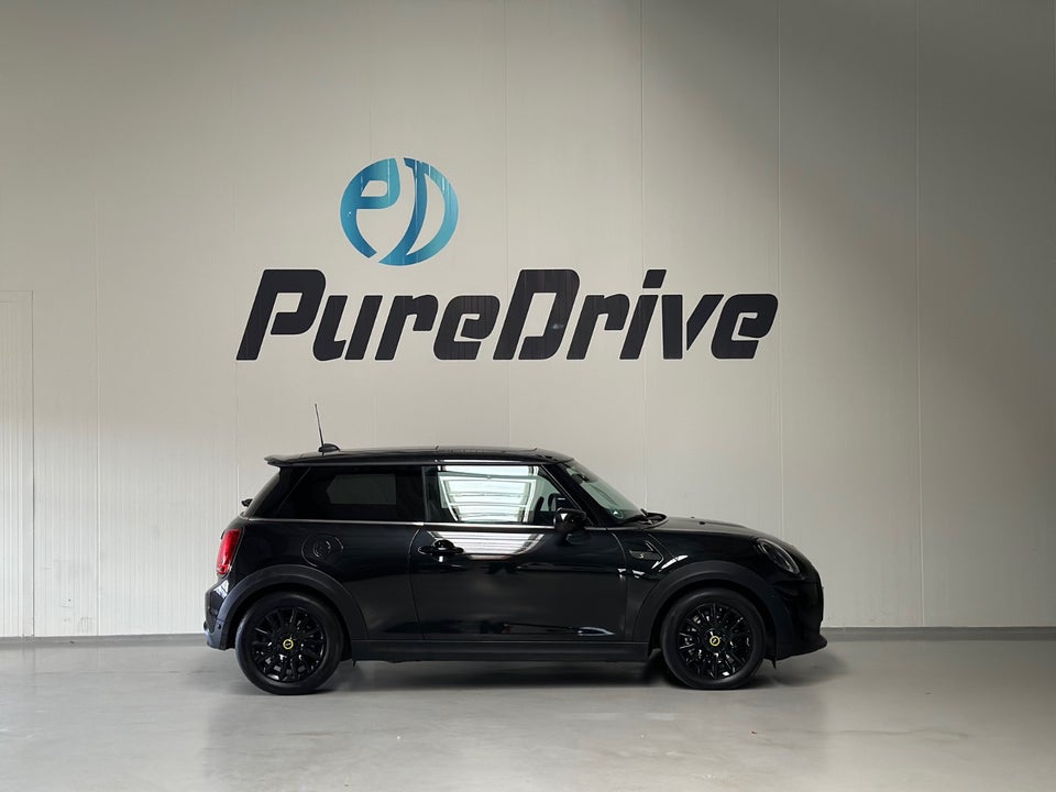 MINI Cooper SE Classic Trim 3d