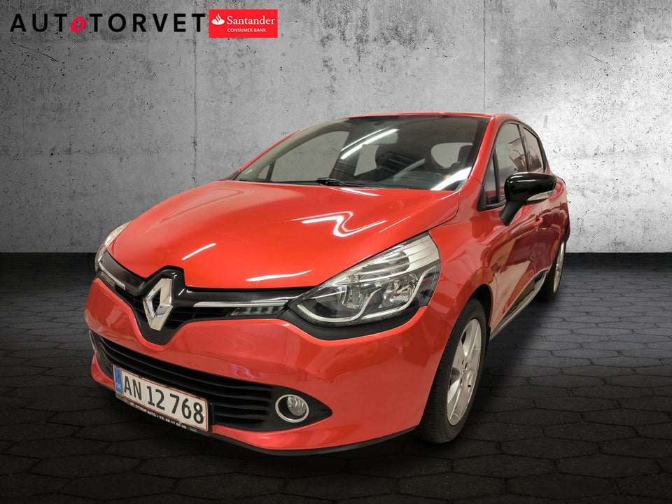 Renault Clio IV 1,5 dCi 90 Expression 5d