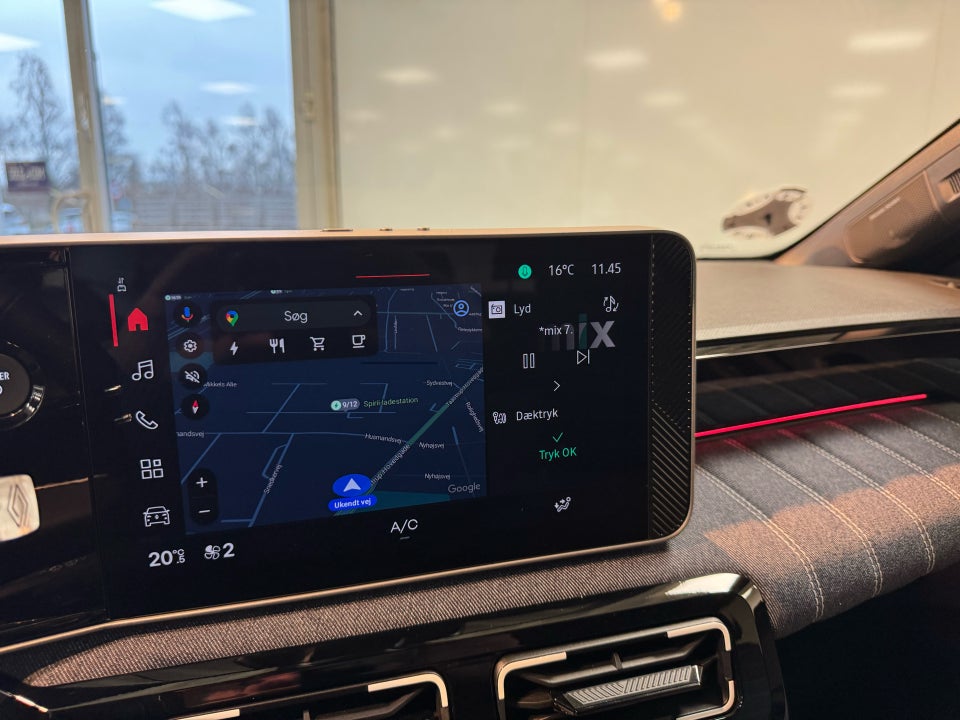 Renault 5 E-Tech 52 Techno 5d