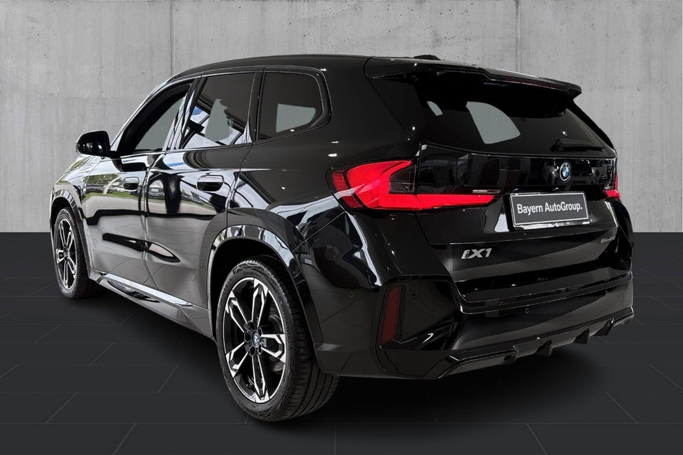 BMW iX1 eDrive20 M-Sport 5d