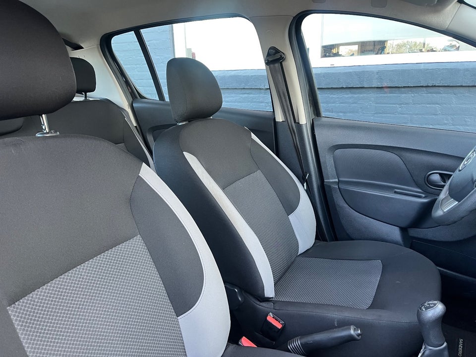 Dacia Sandero 1,2 16V Ambiance 5d