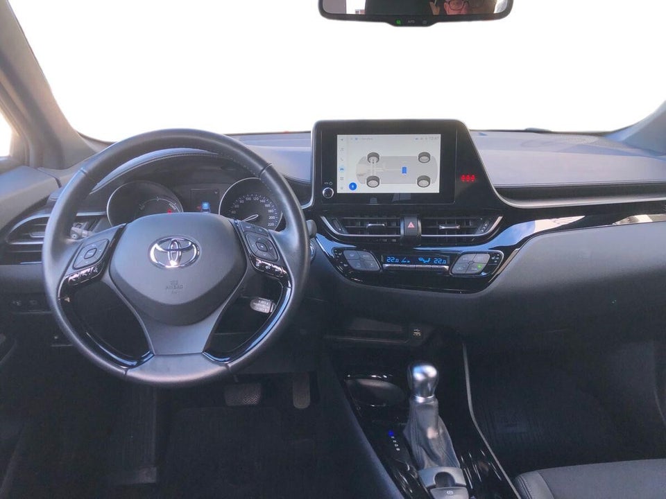 Toyota C-HR 1,8 Hybrid C-LUB Smart CVT 5d
